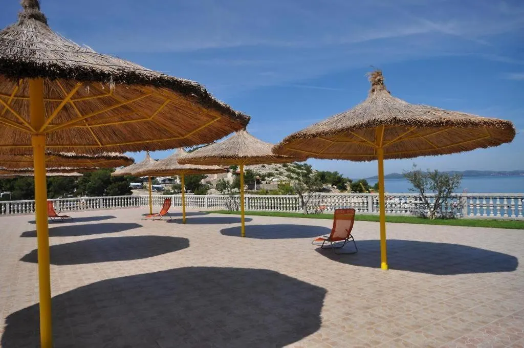 Fjaka Luxury Mobile Home - Oaza Mira Camping Croatia دراغ مكان تخييم